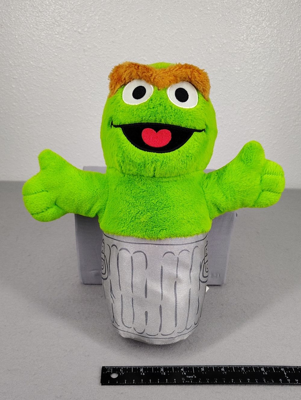 Sesame Street 13" Oscar the Grouch Plush
